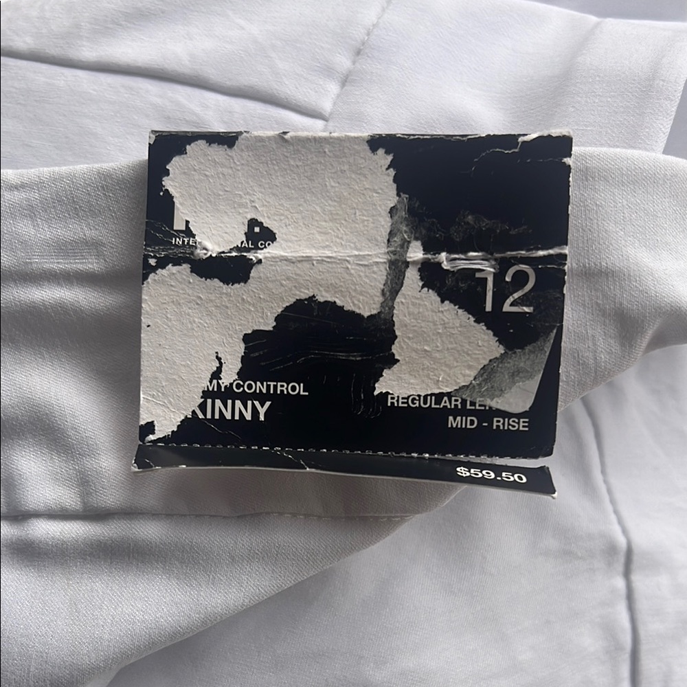 🆕 I.N.C. International Concepts White Women's Skinny Pants - Size 12 - Picture 8 of 10